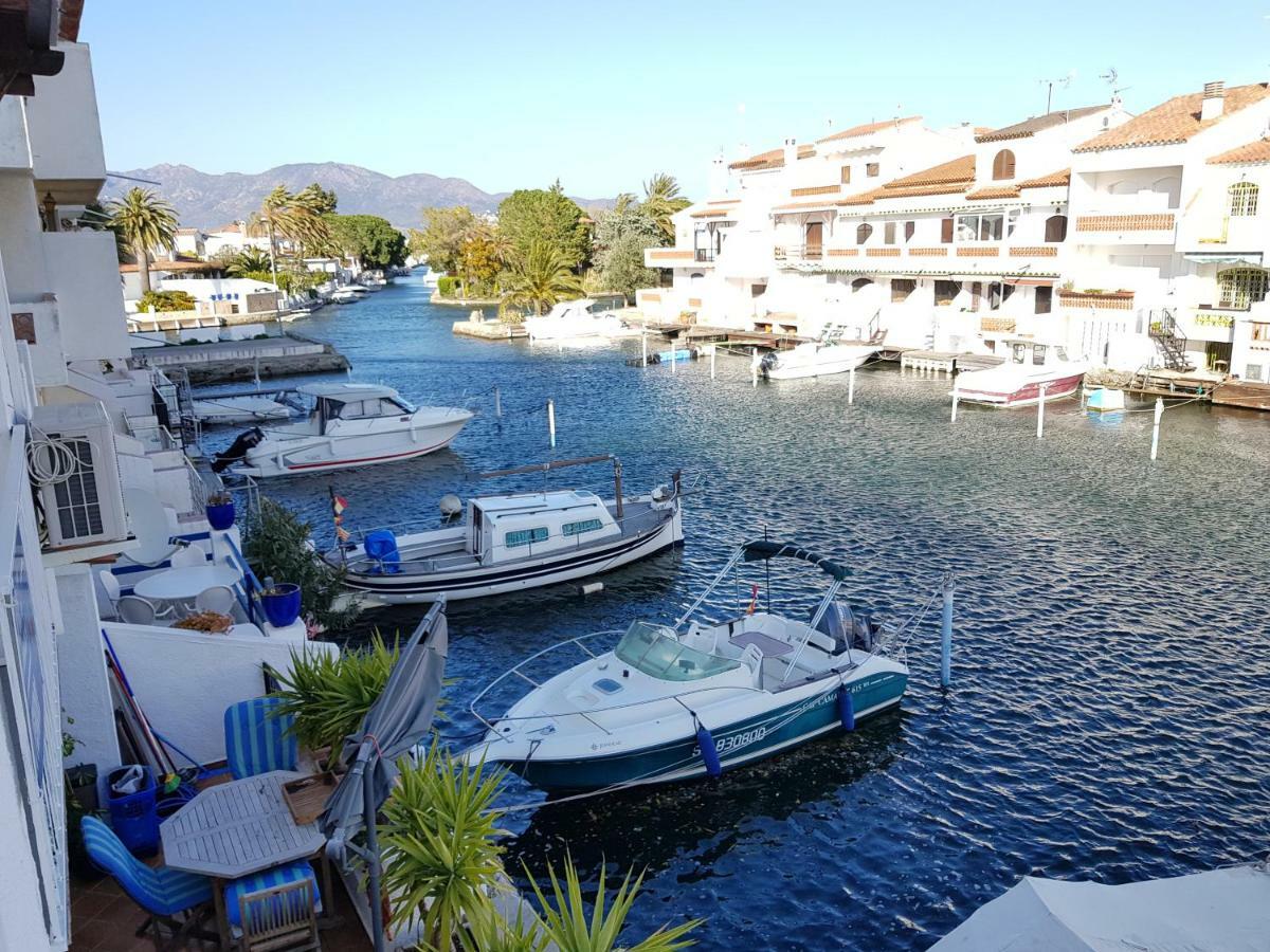 Apartamento Portofino Canales Empuriabrava Extérieur photo
